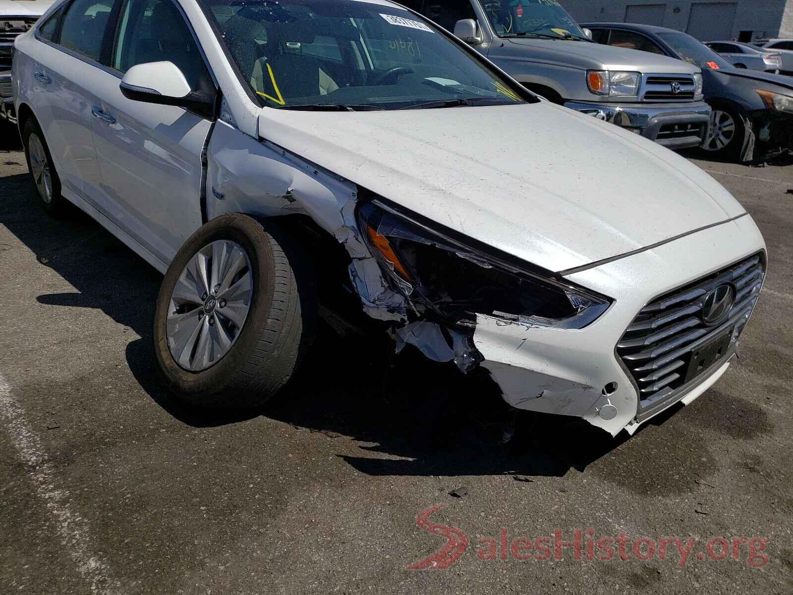 KMHE24L32KA093481 2019 HYUNDAI SONATA