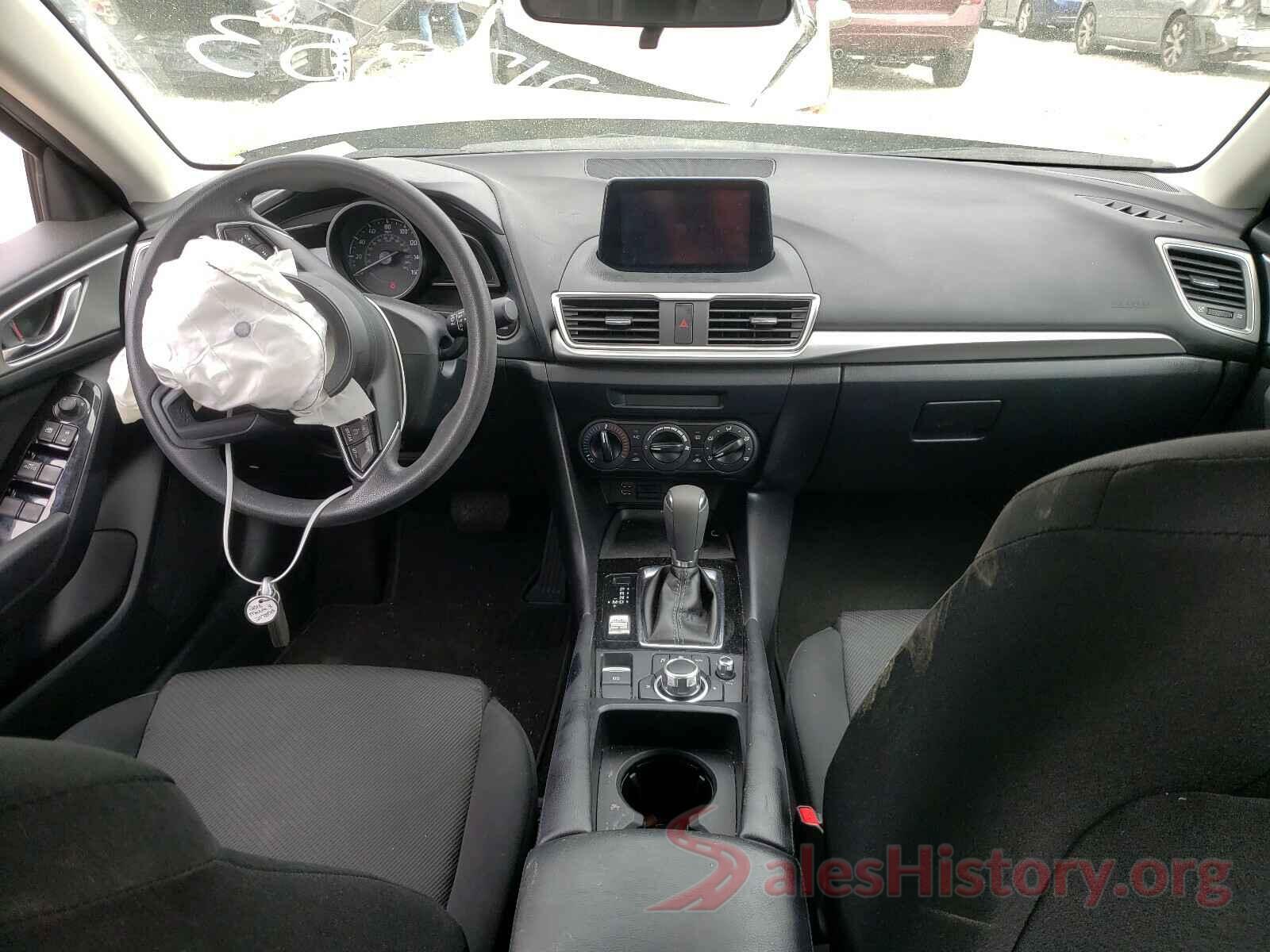 3MZBN1U73JM217853 2018 MAZDA 3