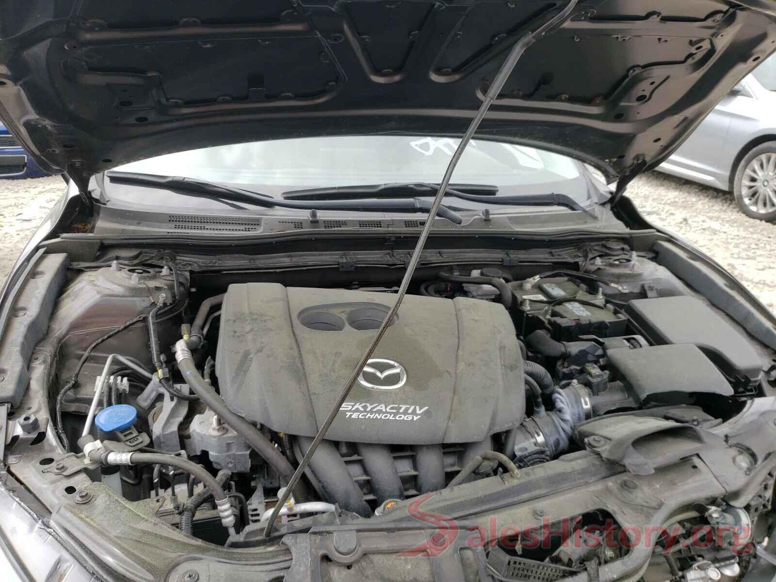 3MZBN1U73JM217853 2018 MAZDA 3