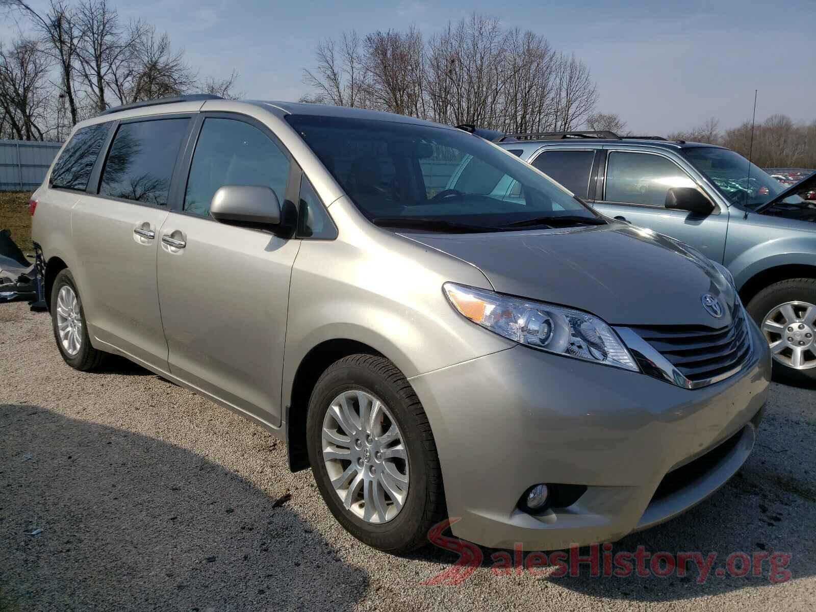 5TDYZ3DC3HS858442 2017 TOYOTA SIENNA