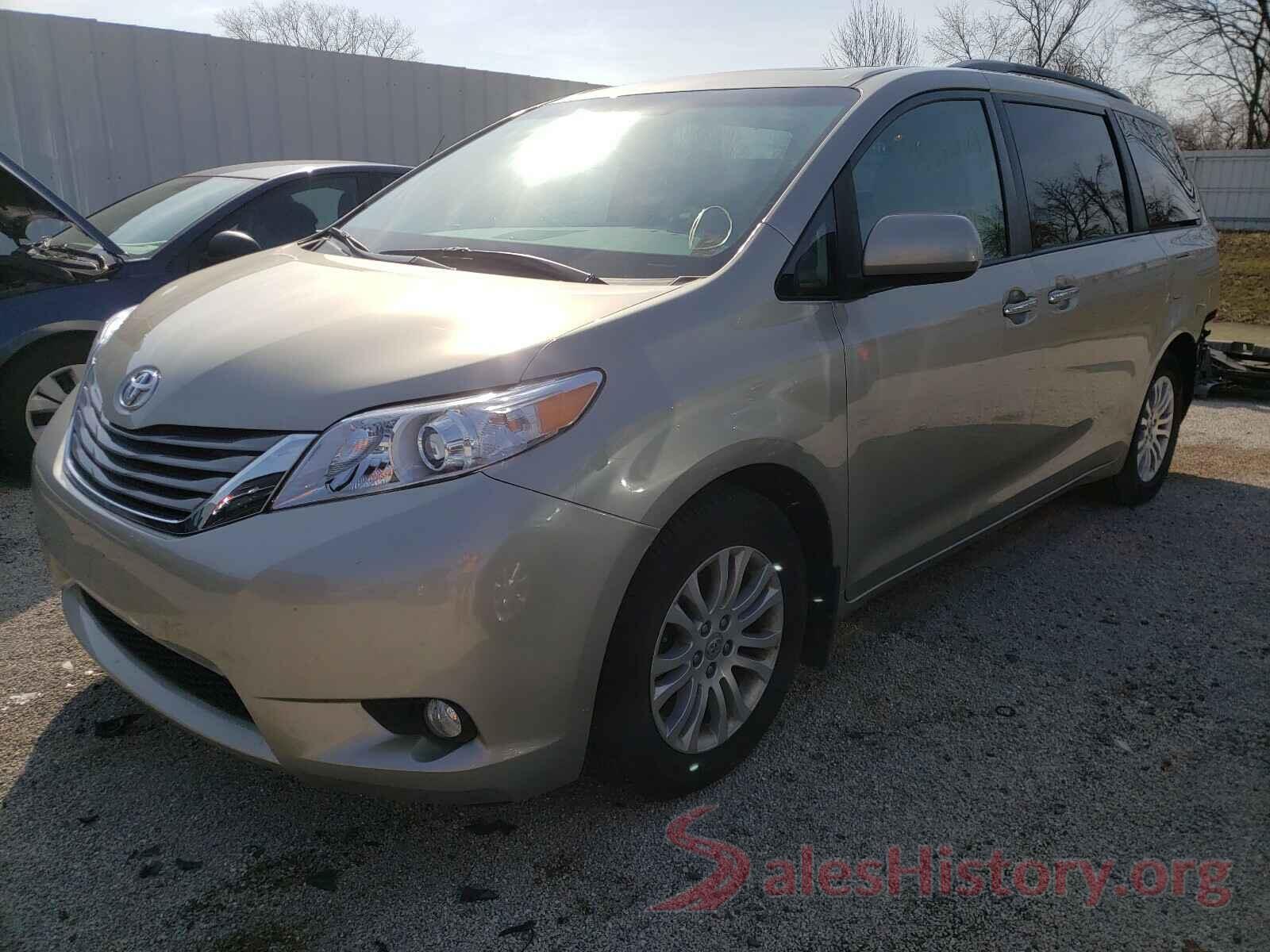 5TDYZ3DC3HS858442 2017 TOYOTA SIENNA