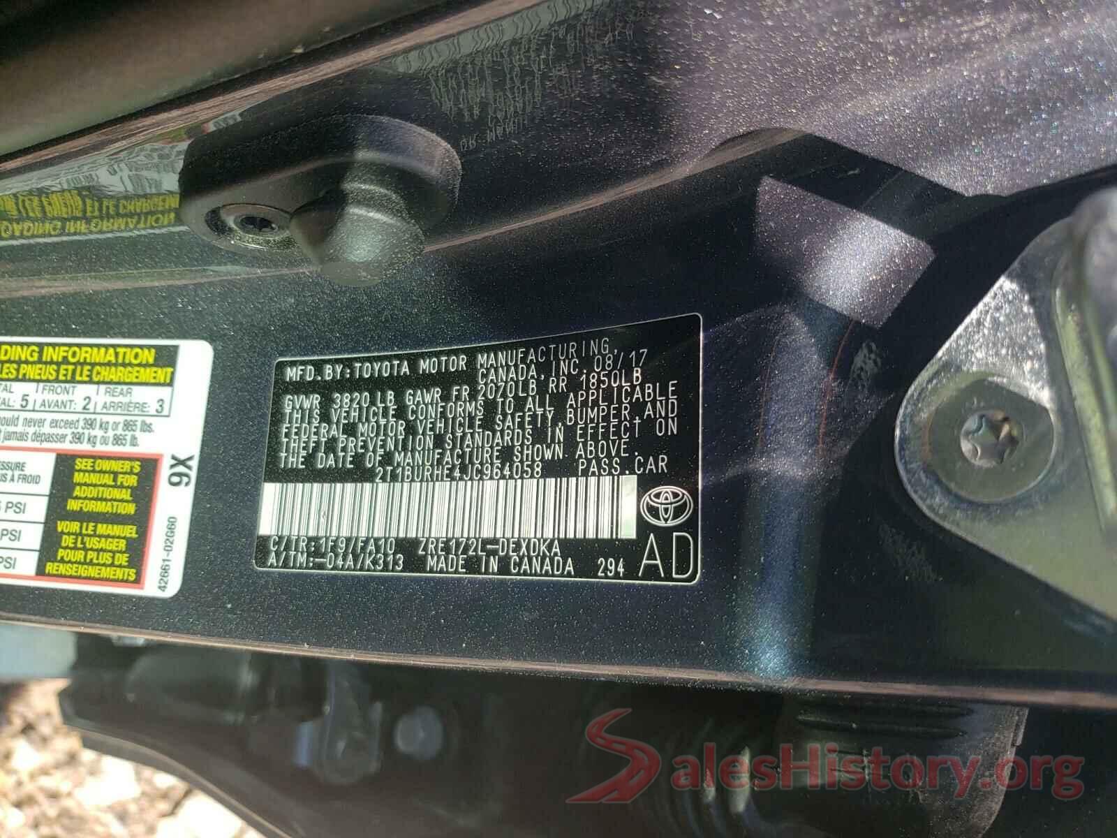 2T1BURHE4JC964058 2018 TOYOTA COROLLA