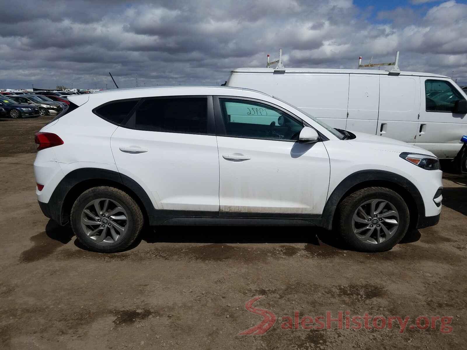 KM8J3CA22GU040236 2016 HYUNDAI TUCSON