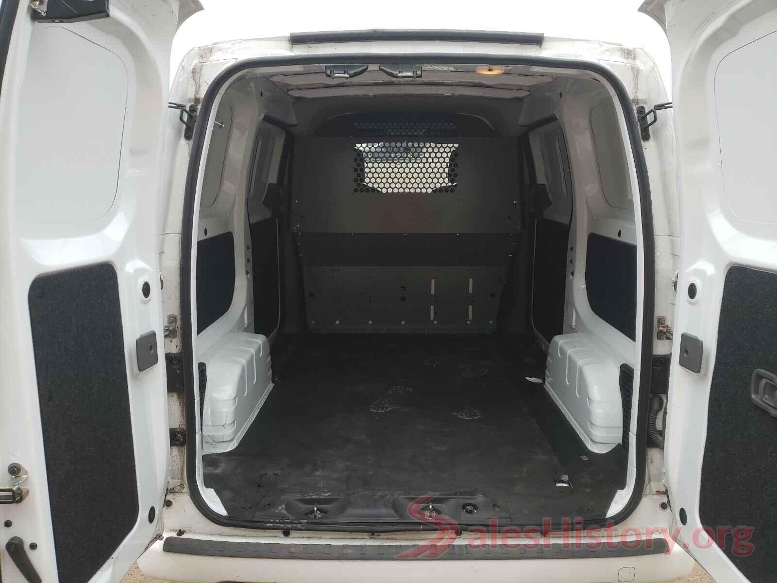 3N6CM0KN2HK713235 2017 NISSAN NV