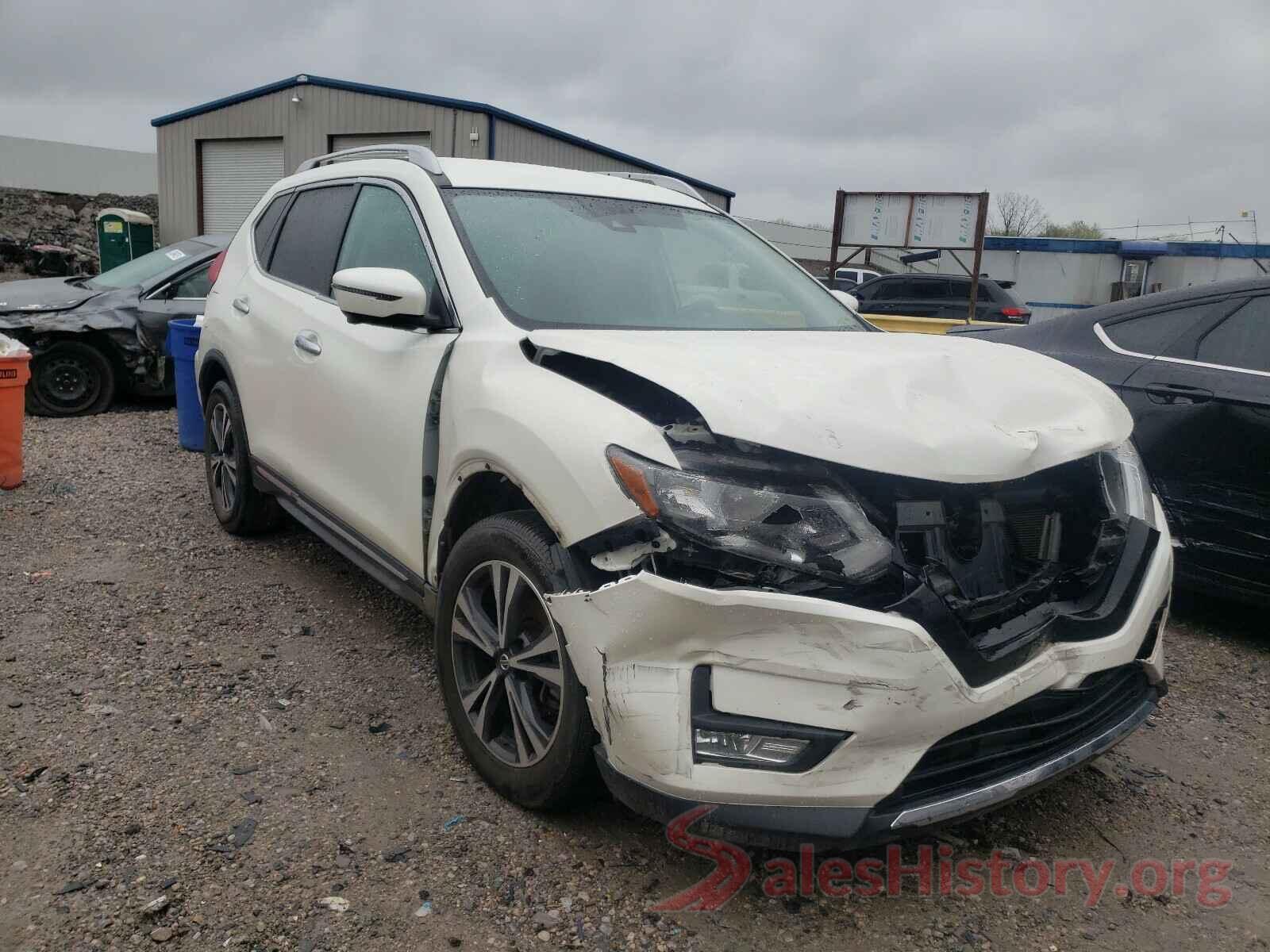 JN8AT2MT3JW465886 2018 NISSAN ROGUE