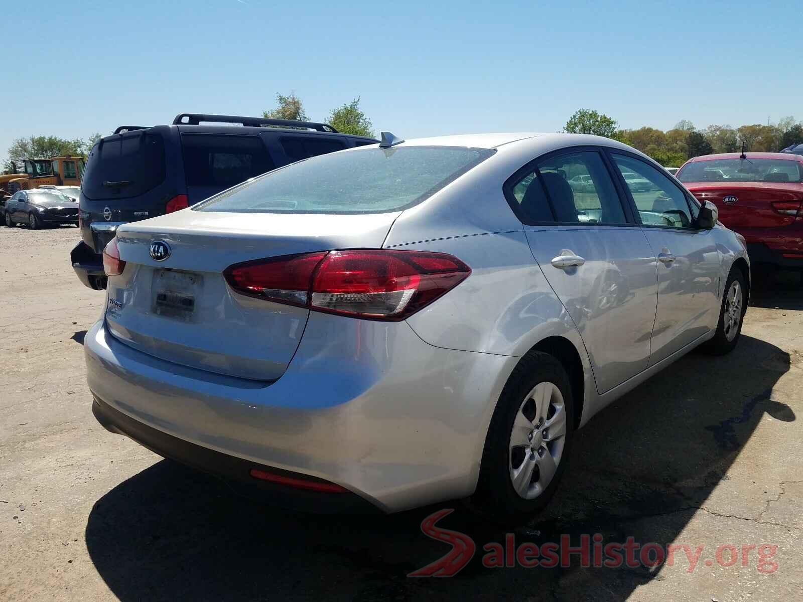 3KPFK4A78JE271291 2018 KIA FORTE