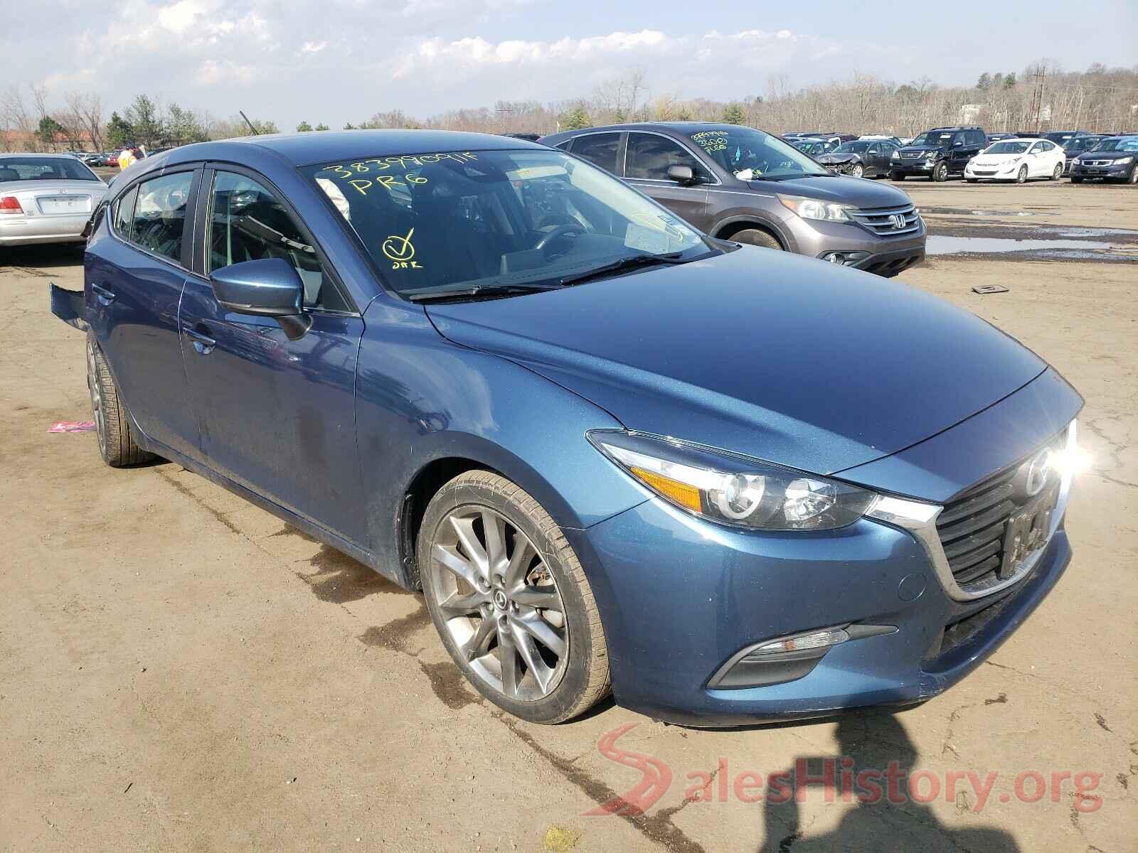 3MZBN1L35JM236967 2018 MAZDA 3