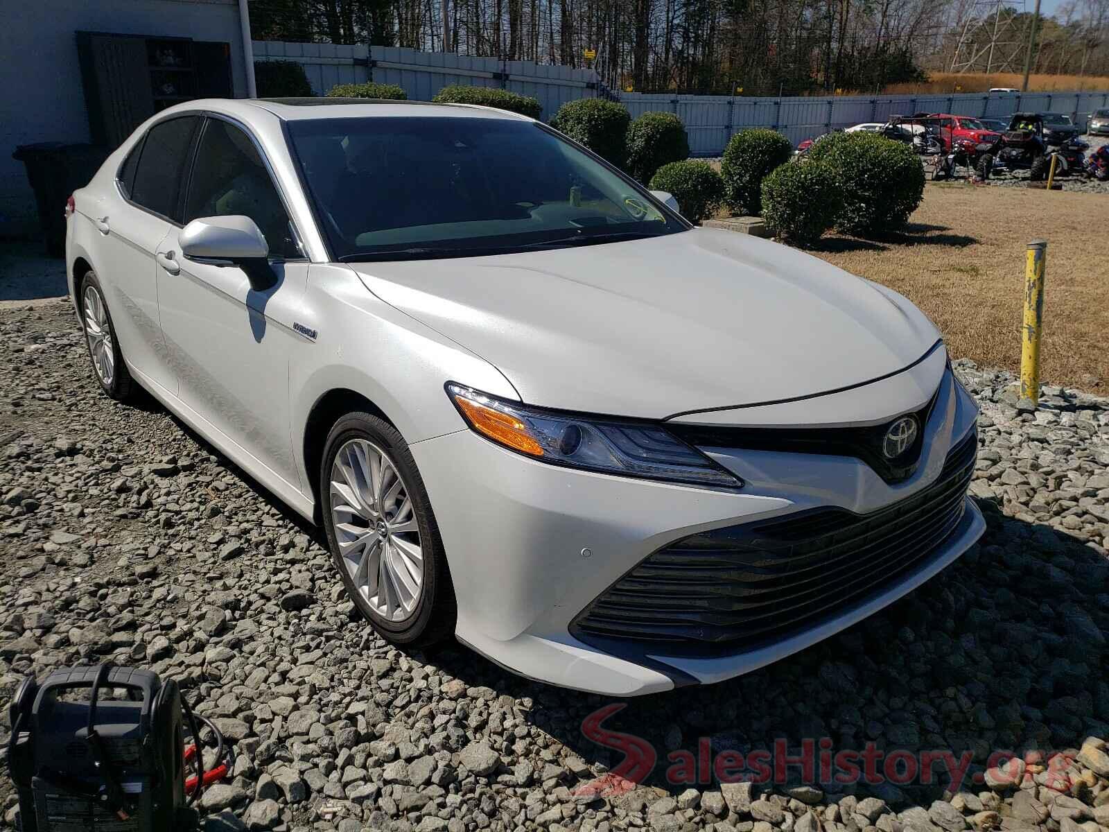 4T1B21HK4JU003360 2018 TOYOTA CAMRY