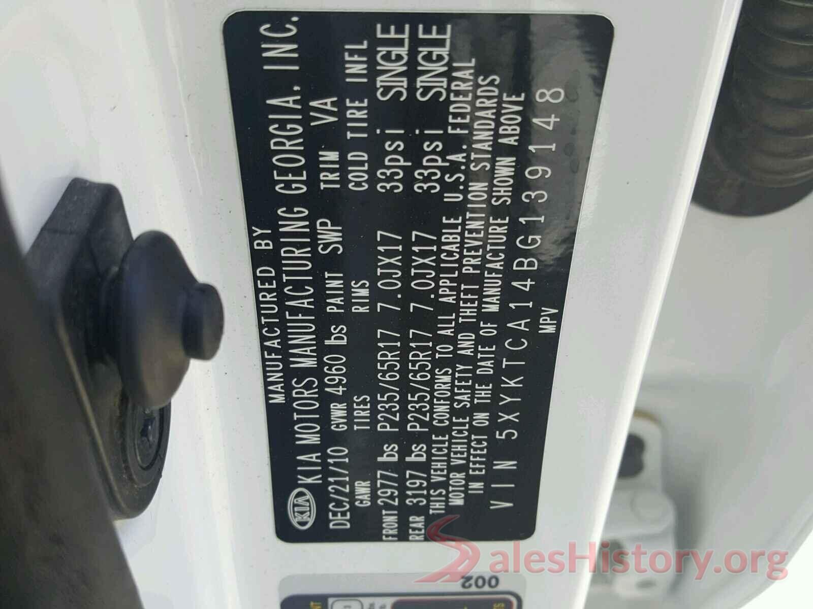 5XYKTCA14BG139148 2011 KIA SORENTO BASE