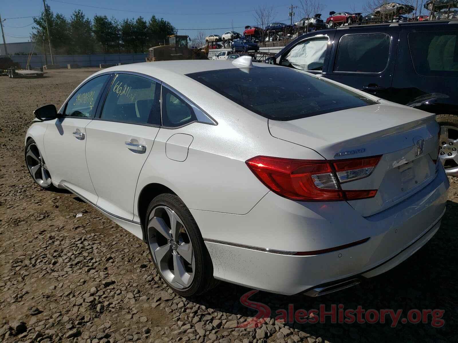 1HGCV2F91JA033781 2018 HONDA ACCORD