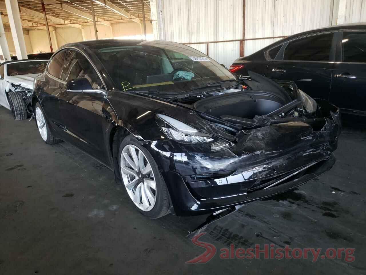 5YJ3E1EBXJF090422 2018 TESLA MODEL 3