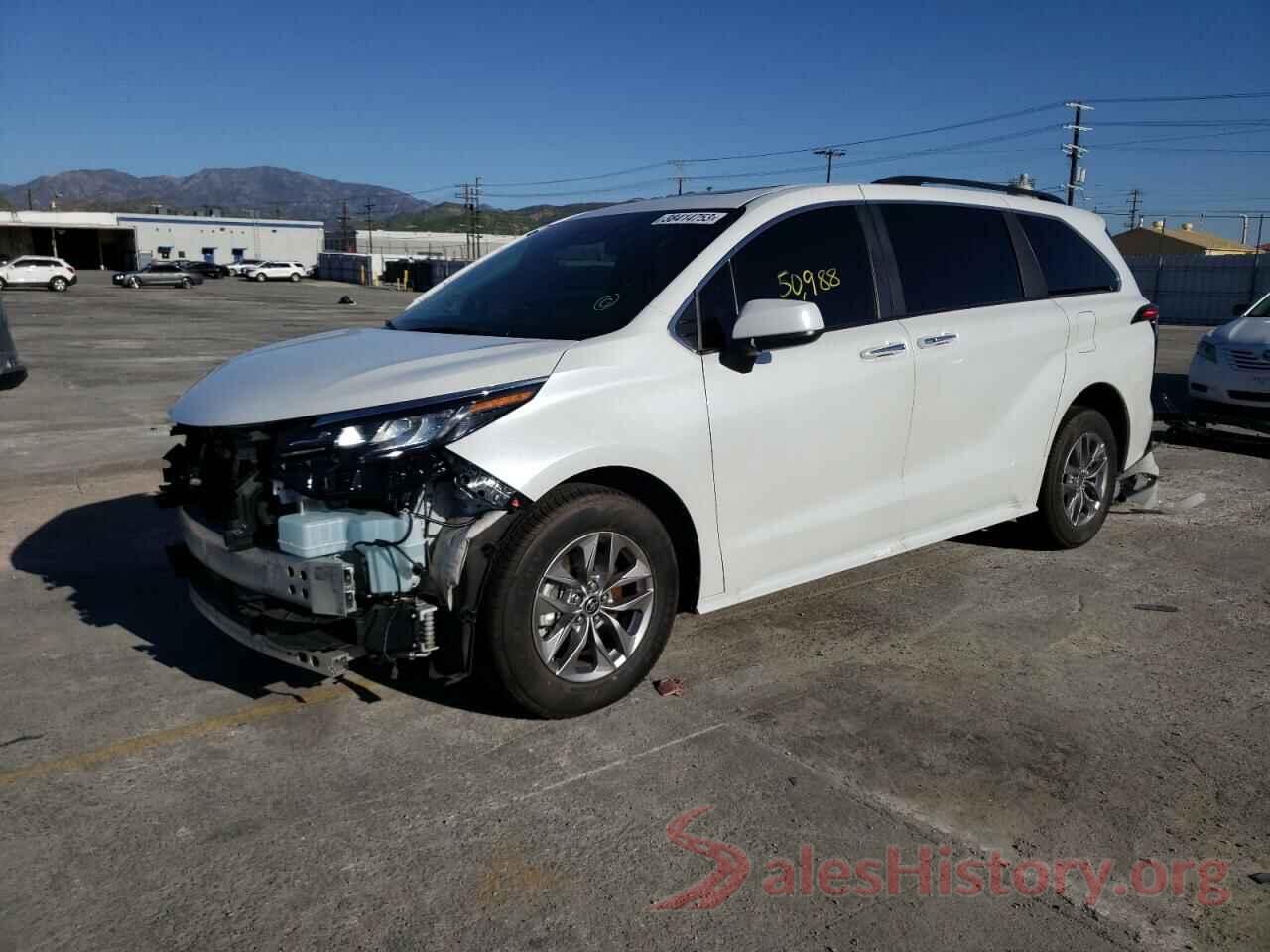 5TDJRKEC6NS114811 2022 TOYOTA SIENNA