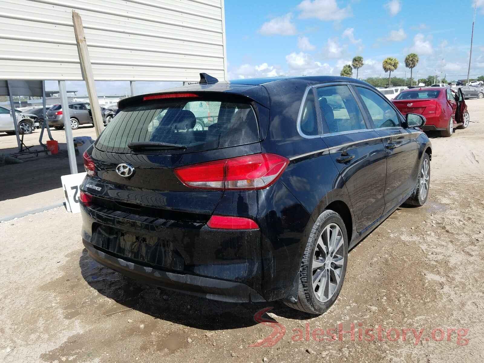 KMHH35LE8JU033865 2018 HYUNDAI ELANTRA