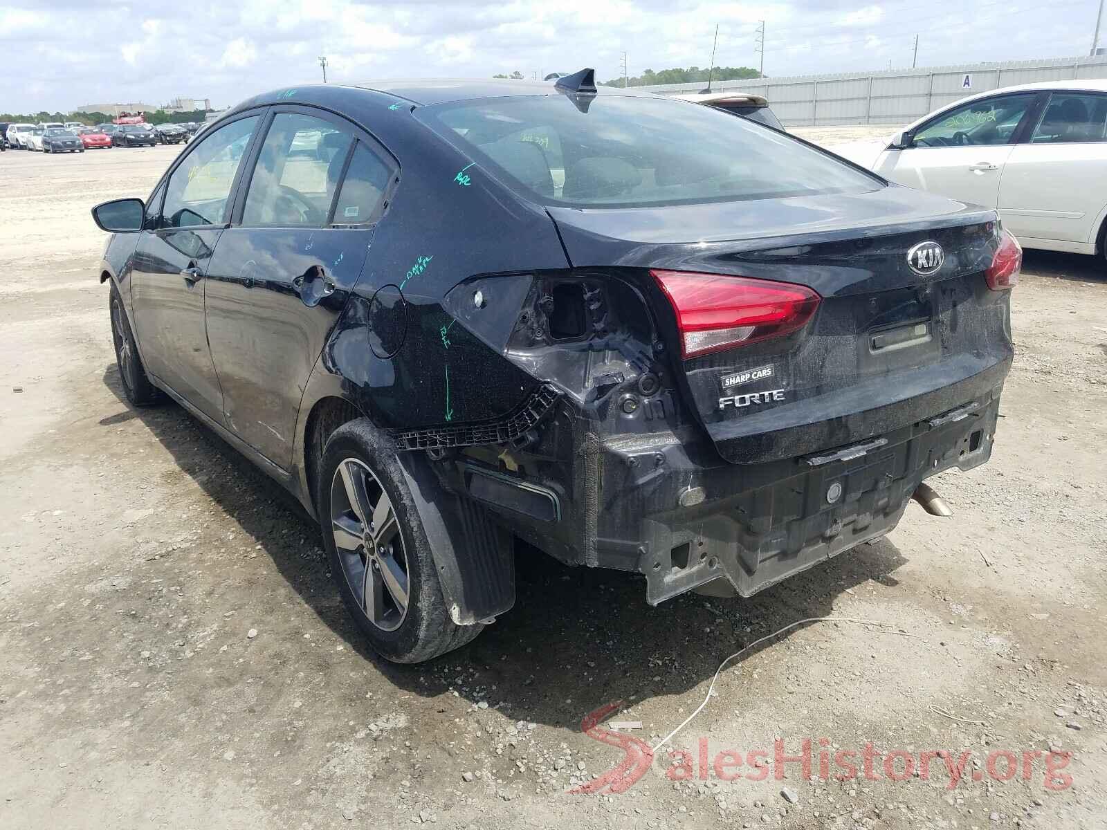 3KPFL4A77JE274664 2018 KIA FORTE