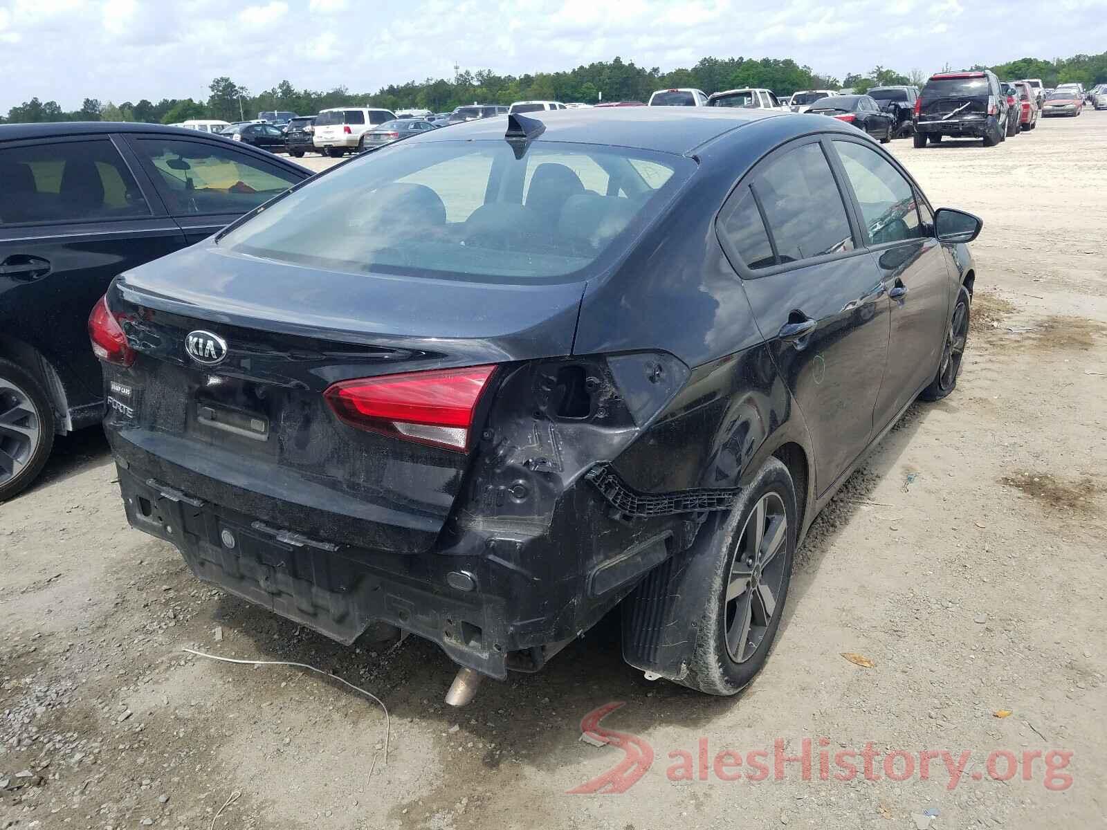 3KPFL4A77JE274664 2018 KIA FORTE