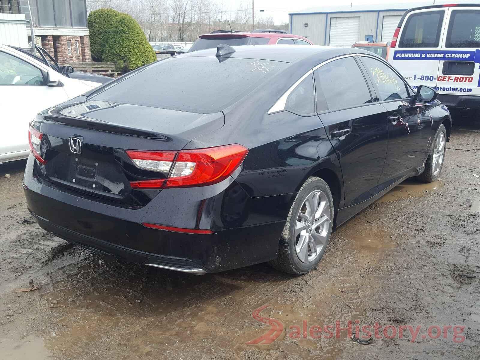 1HGCV1F11JA202721 2018 HONDA ACCORD