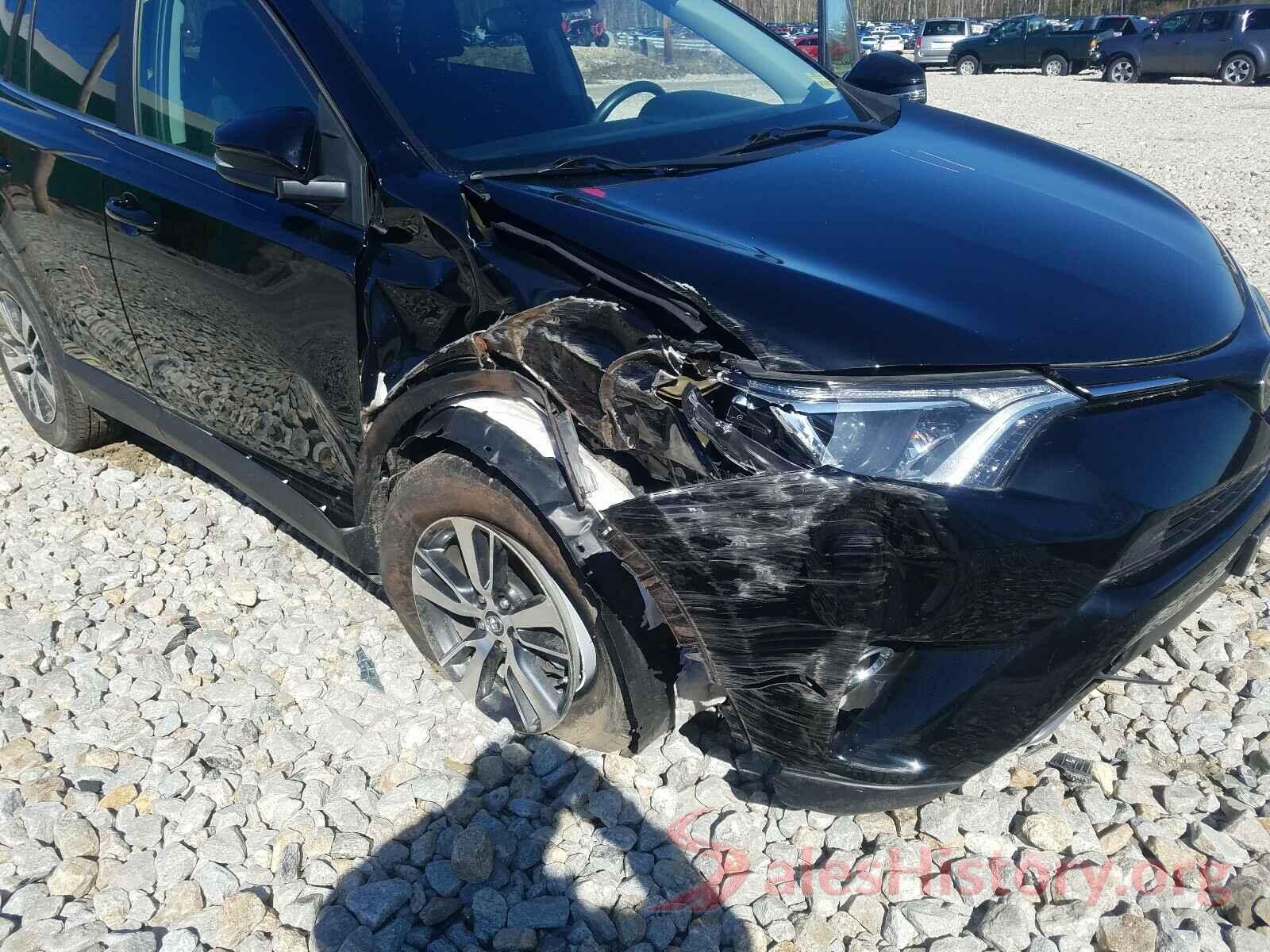 2T3RFREV2HW662829 2017 TOYOTA RAV4