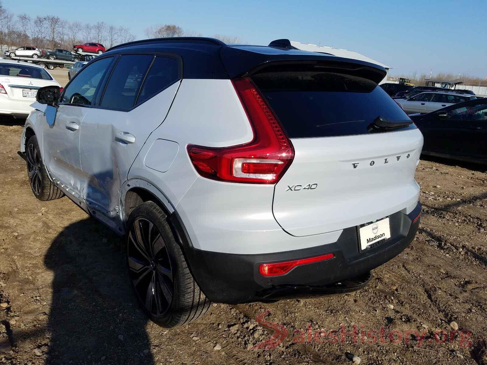 YV4ED3UR8M2450457 2021 VOLVO XC40