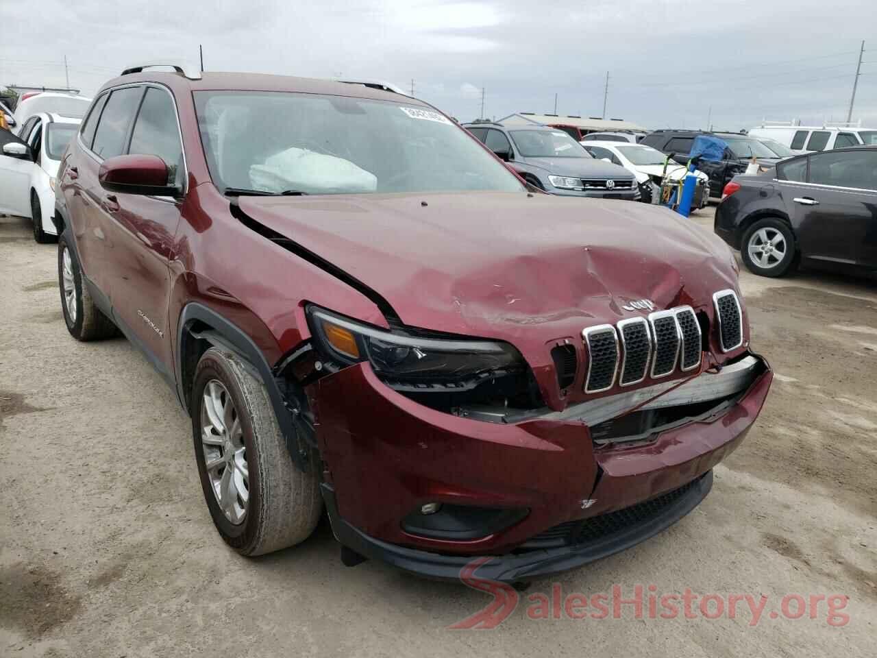 1C4PJLCB0KD220261 2019 JEEP CHEROKEE