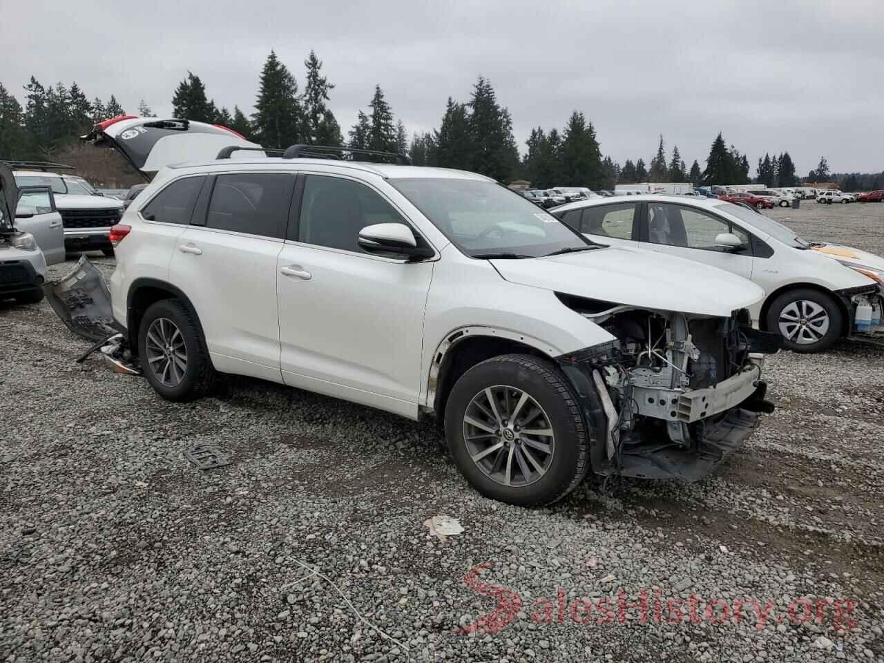 5TDJZRFH2HS412103 2017 TOYOTA HIGHLANDER