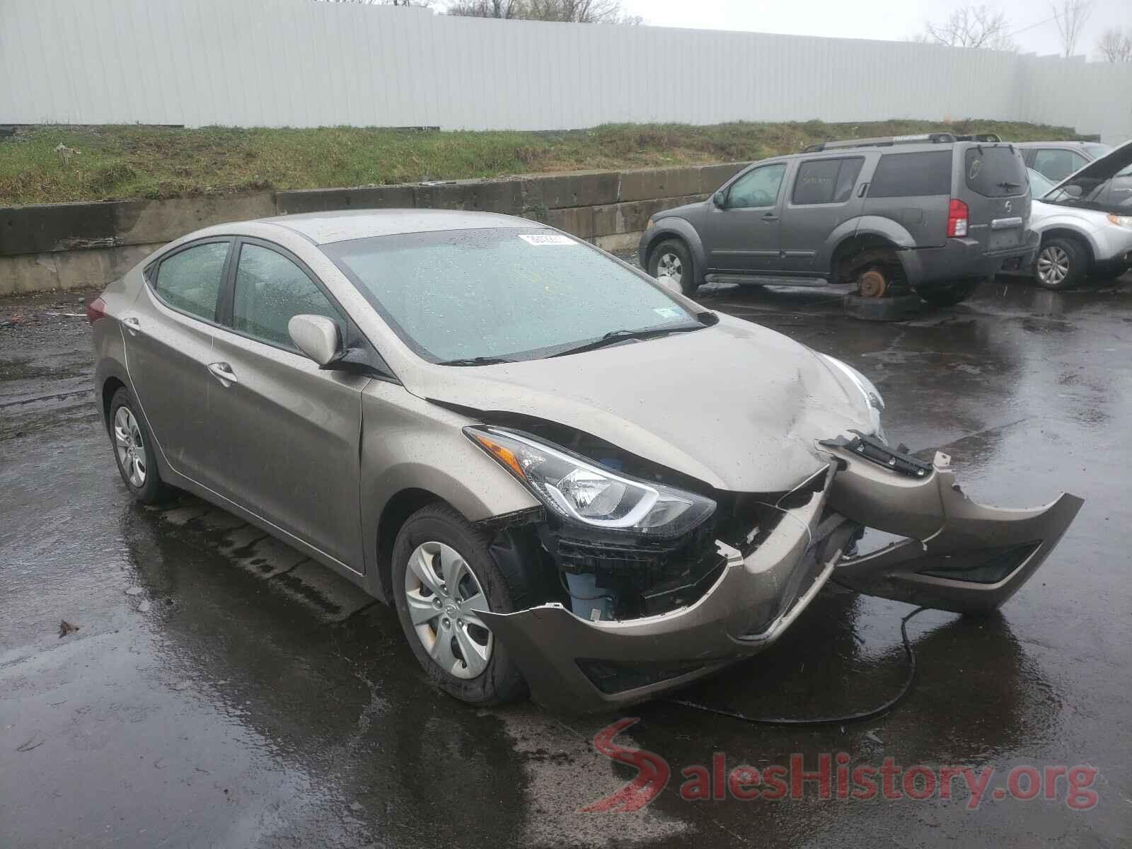 5NPDH4AE3GH692263 2016 HYUNDAI ELANTRA