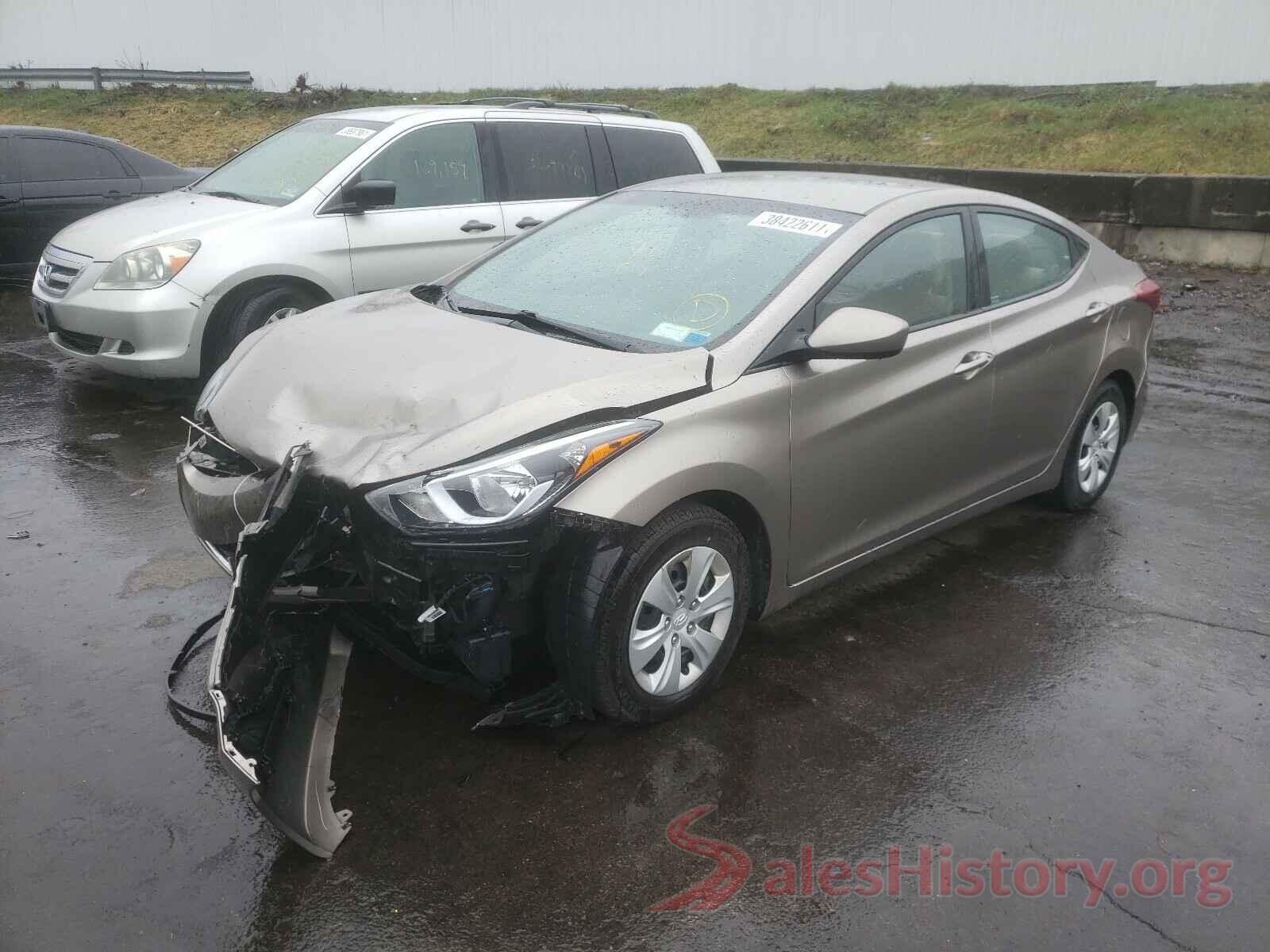 5NPDH4AE3GH692263 2016 HYUNDAI ELANTRA