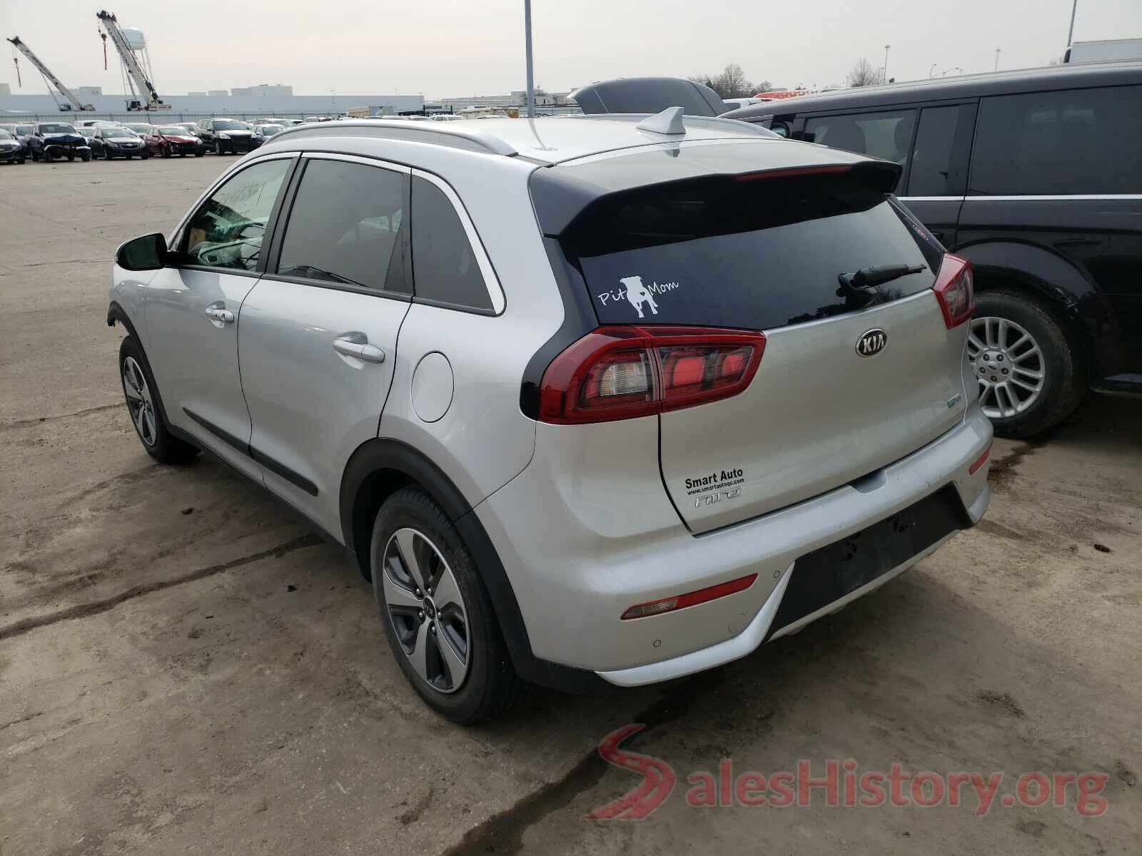 KNDCE3LCXJ5122620 2018 KIA NIRO