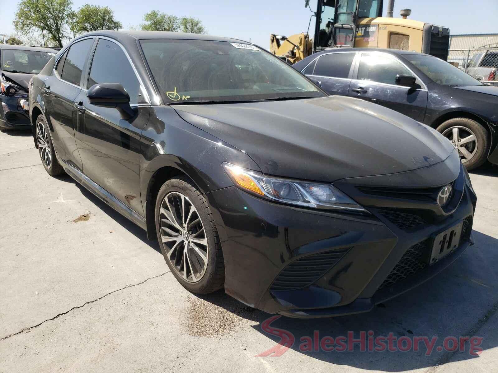 4T1B11HKXKU163067 2019 TOYOTA CAMRY