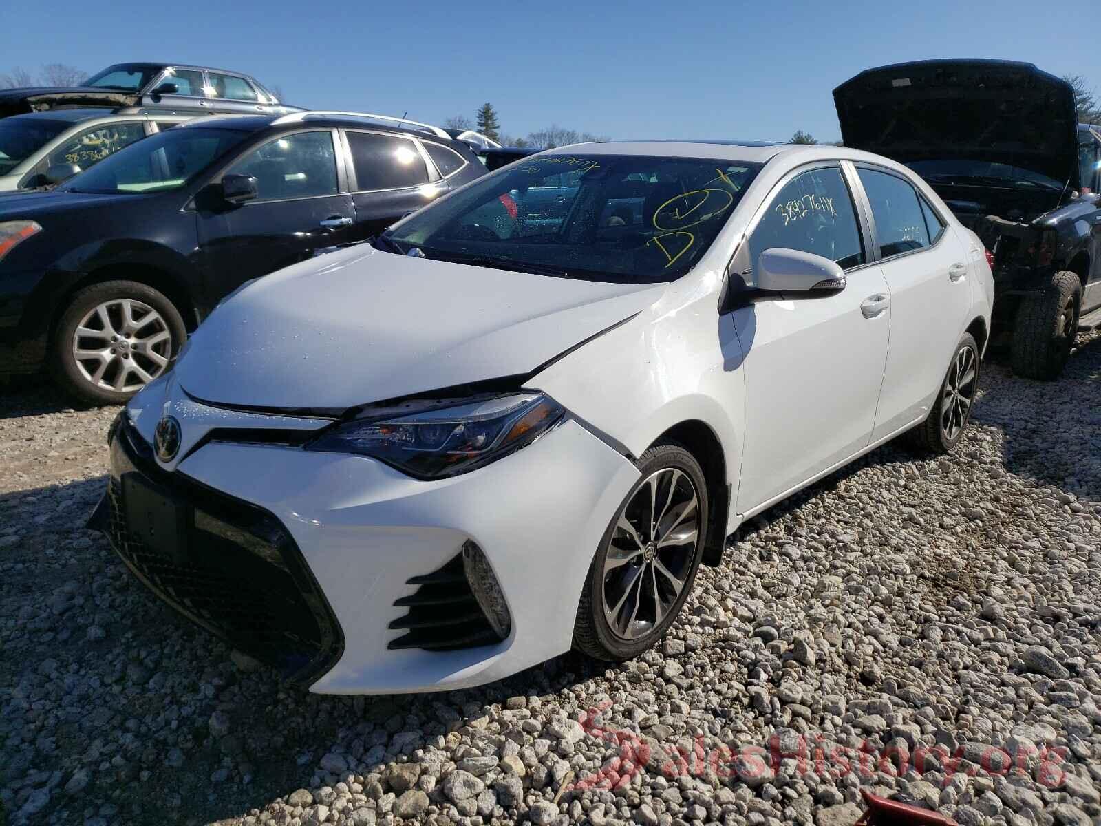 2T1BURHE3JC065661 2018 TOYOTA COROLLA