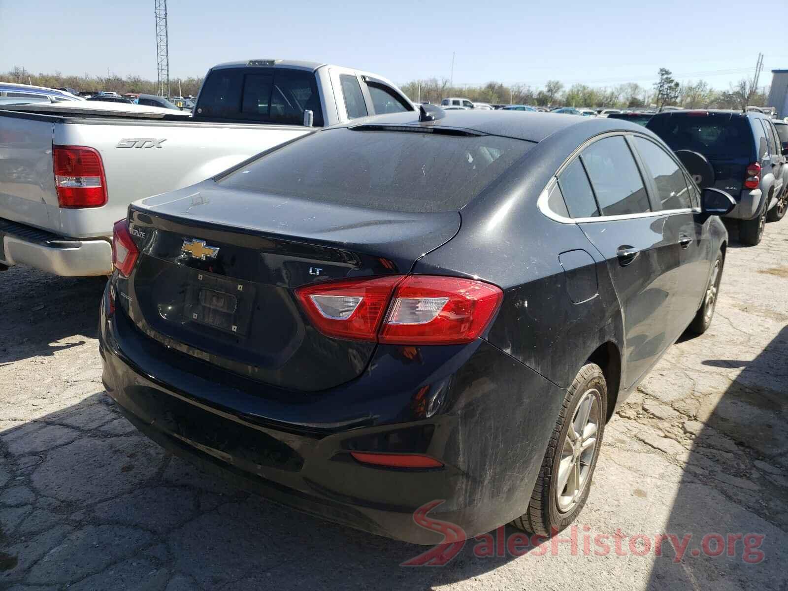 1G1BE5SM8J7171183 2018 CHEVROLET CRUZE