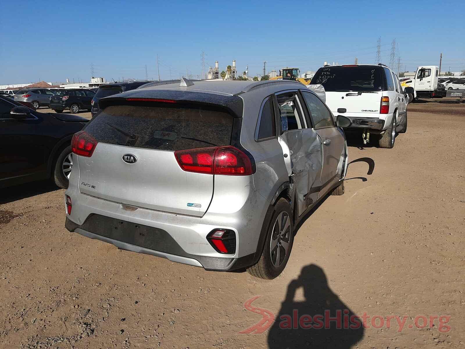 KNDCB3LCXL5369163 2020 KIA NIRO