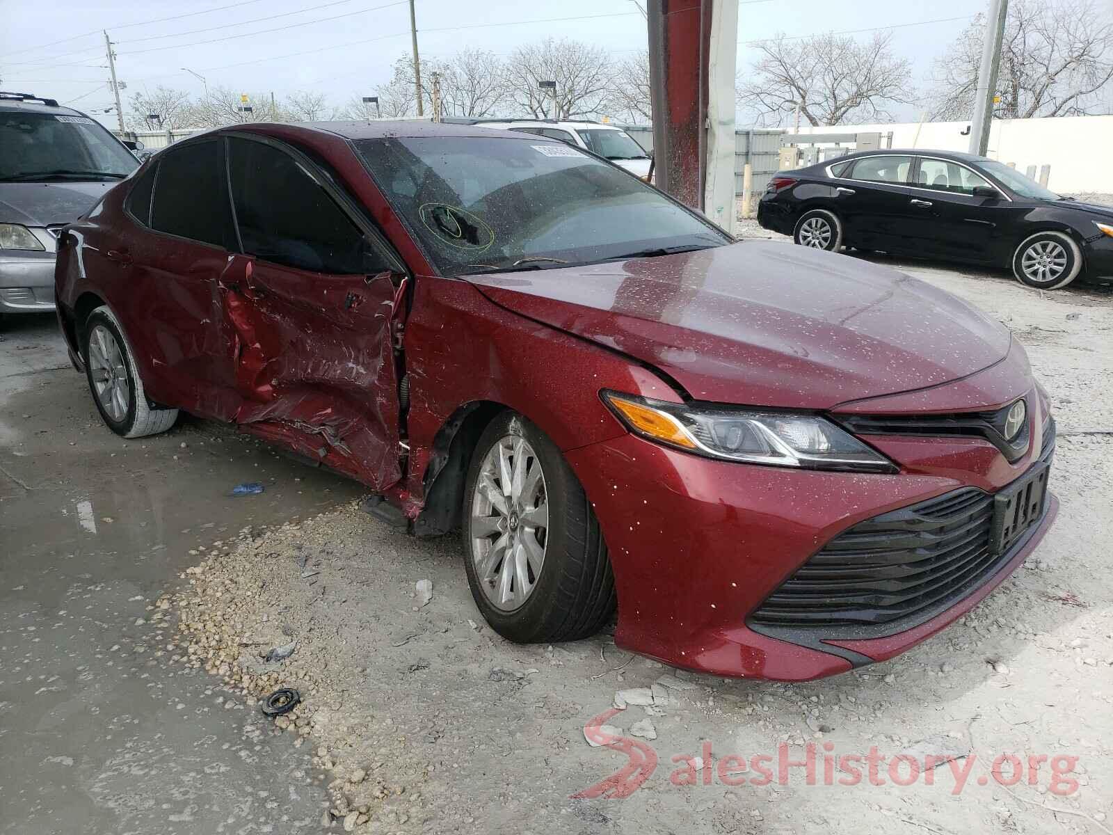 4T1B11HK5JU594253 2018 TOYOTA CAMRY