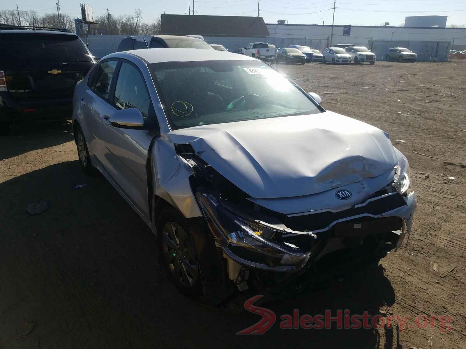 3KPA24AD2LE355092 2020 KIA RIO