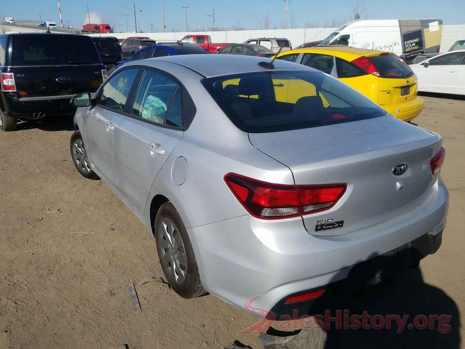 3KPA24AD2LE355092 2020 KIA RIO