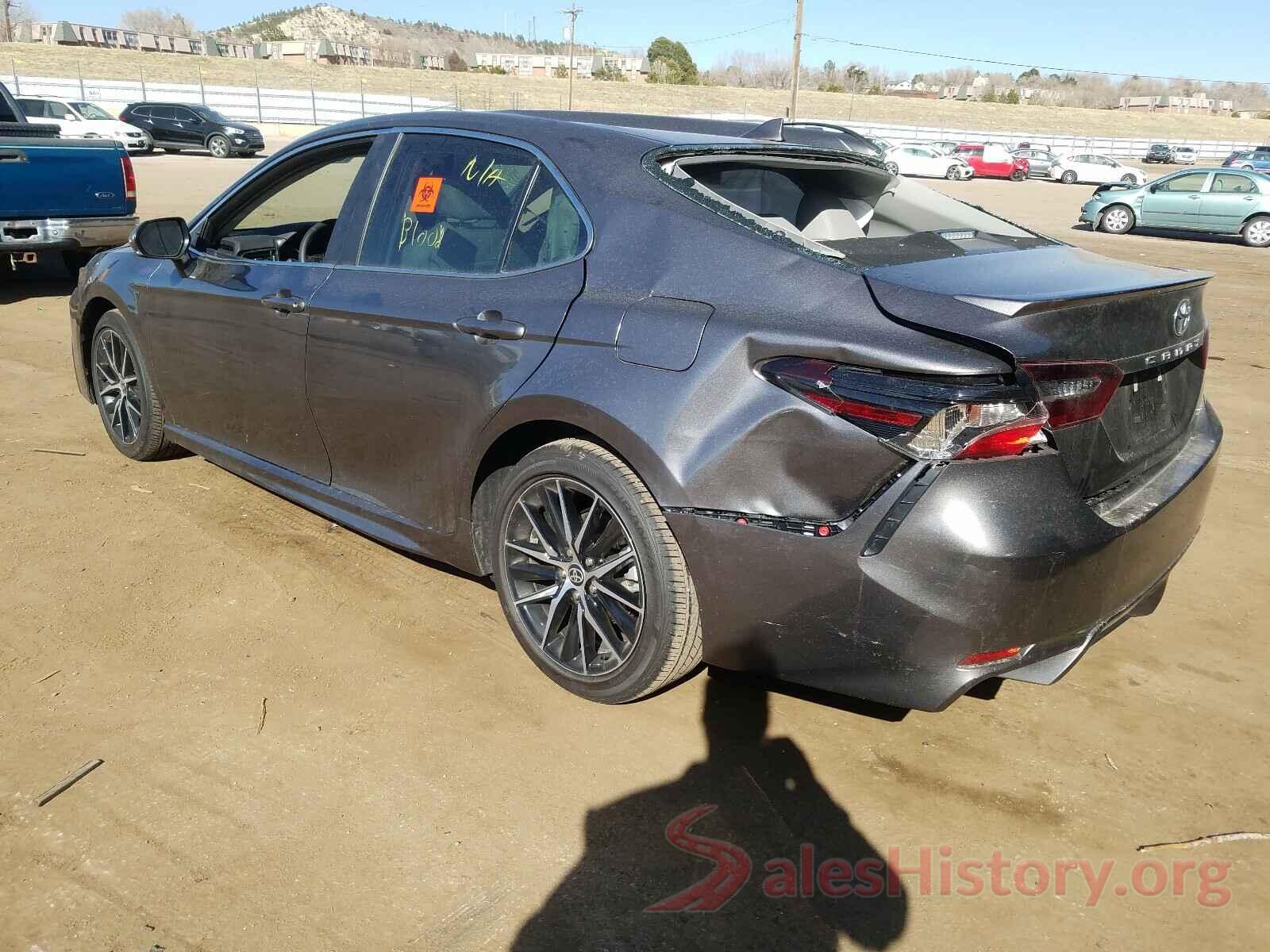 4T1G11AK8MU525755 2021 TOYOTA CAMRY