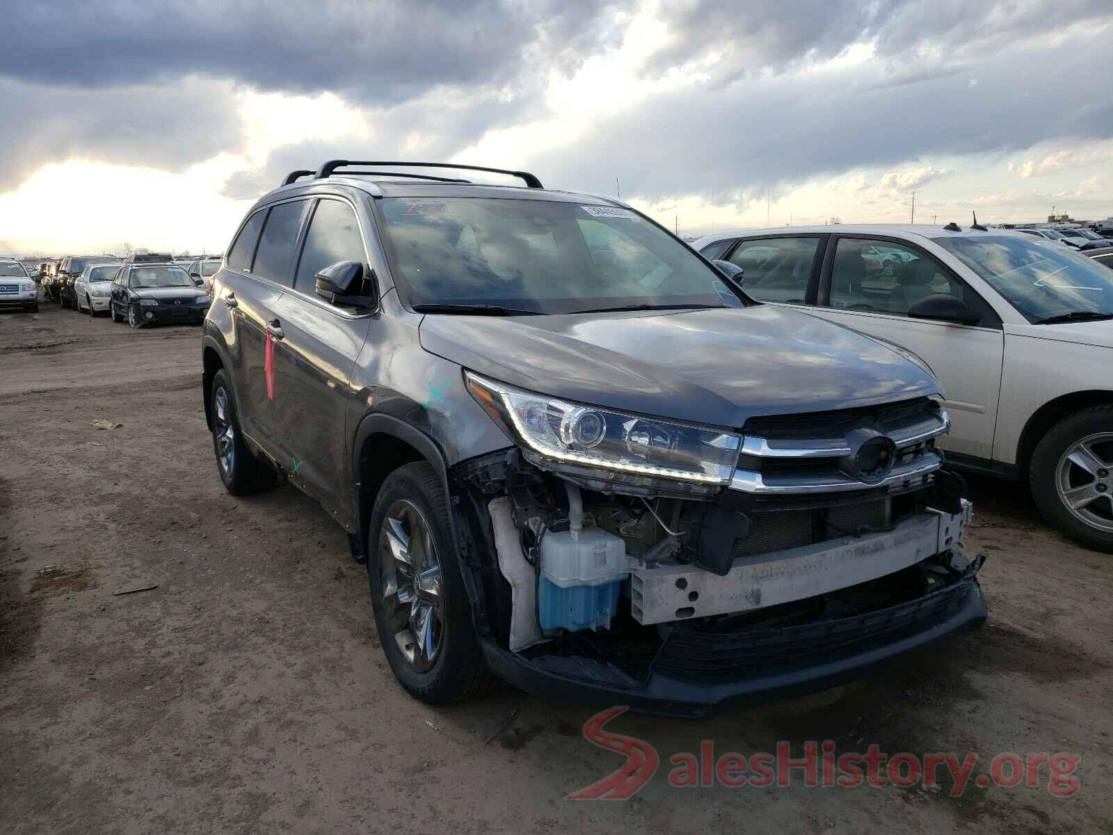 5TDDZRFH7JS875762 2018 TOYOTA HIGHLANDER