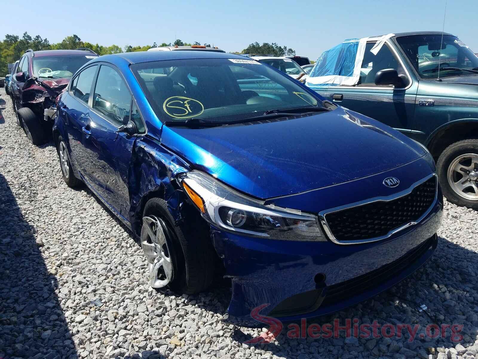 3KPFK4A7XJE258459 2018 KIA FORTE