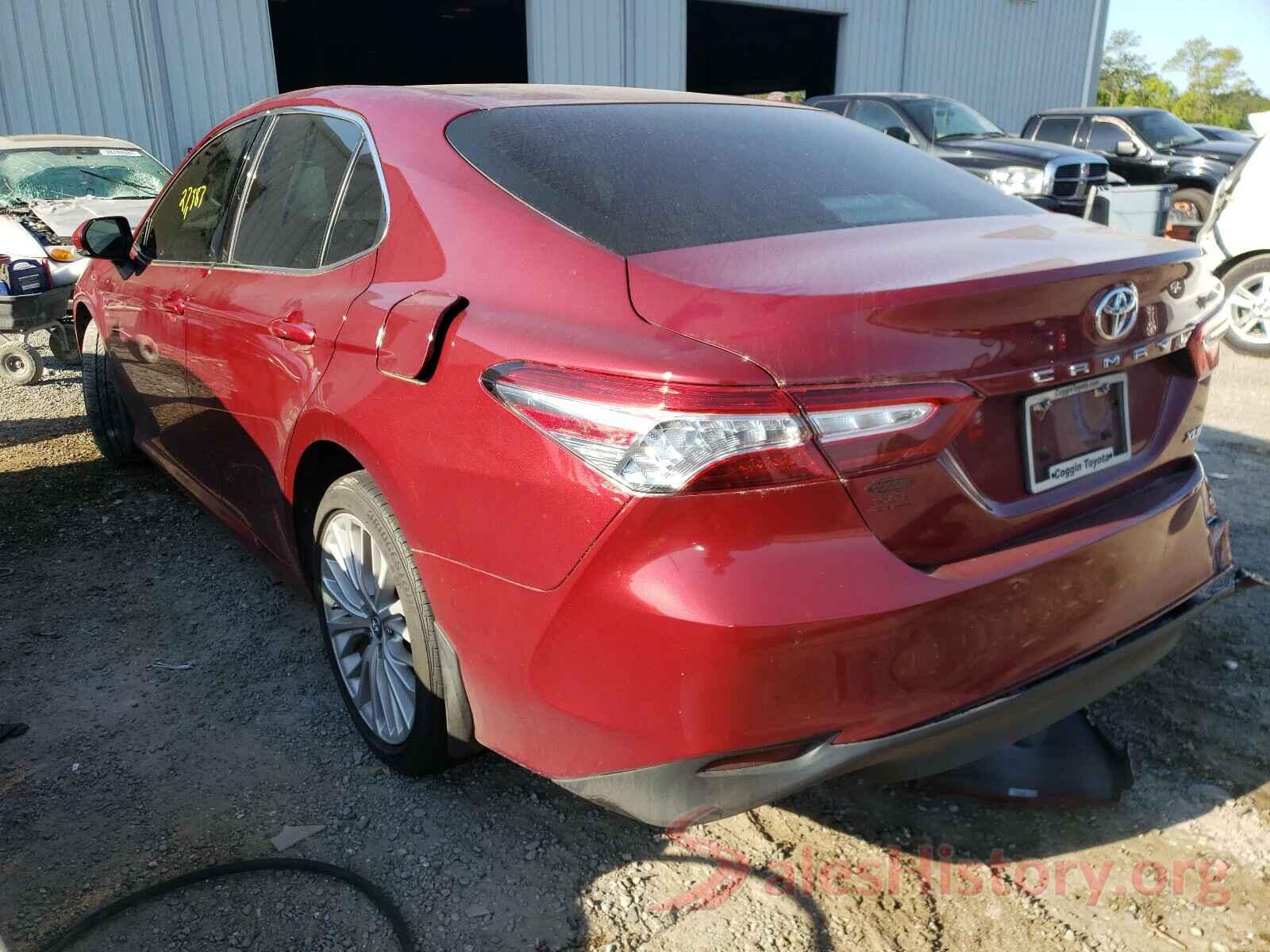 4T1B11HK5JU654659 2018 TOYOTA CAMRY