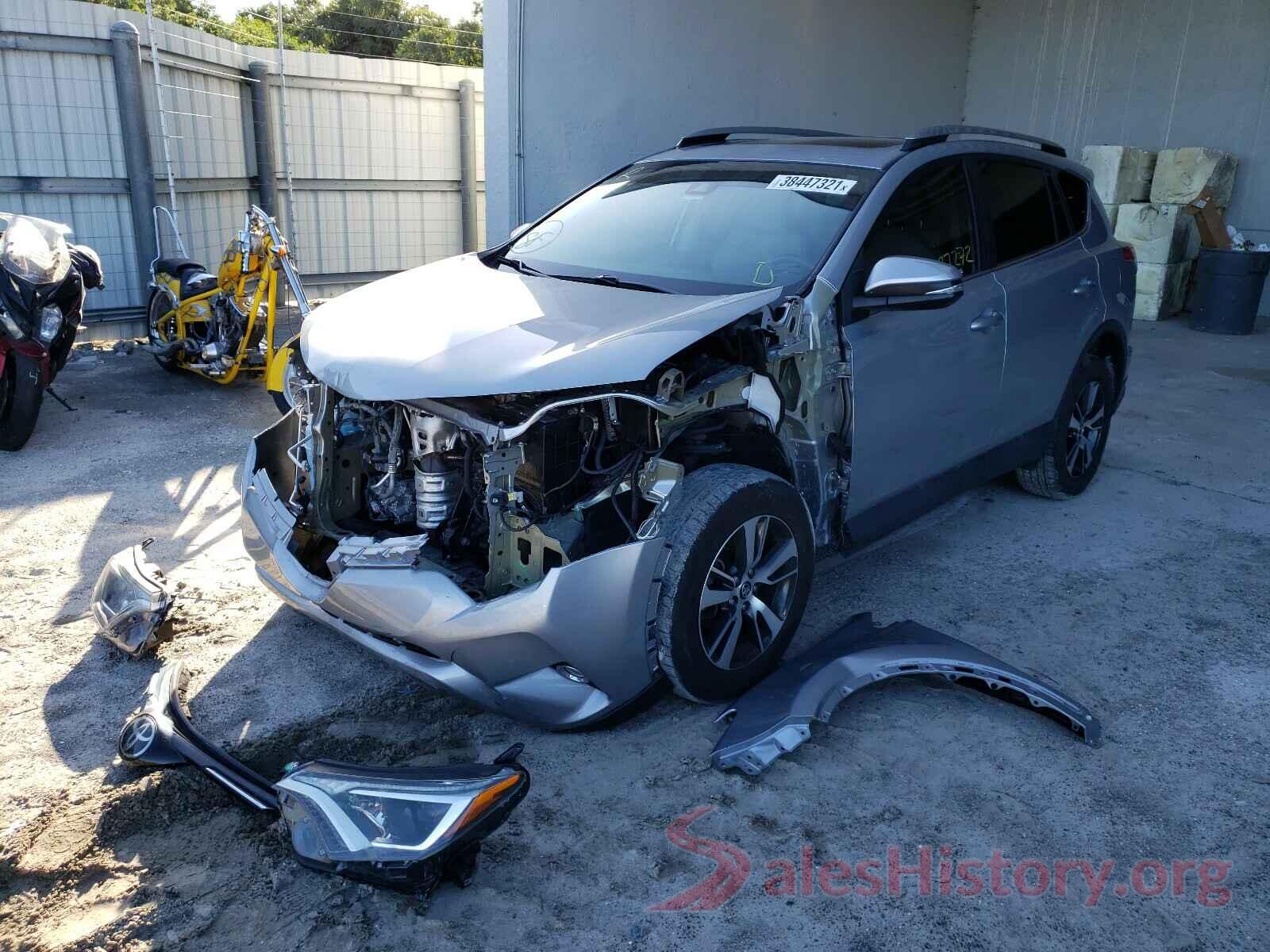 2T3WFREV5HW332122 2017 TOYOTA RAV4