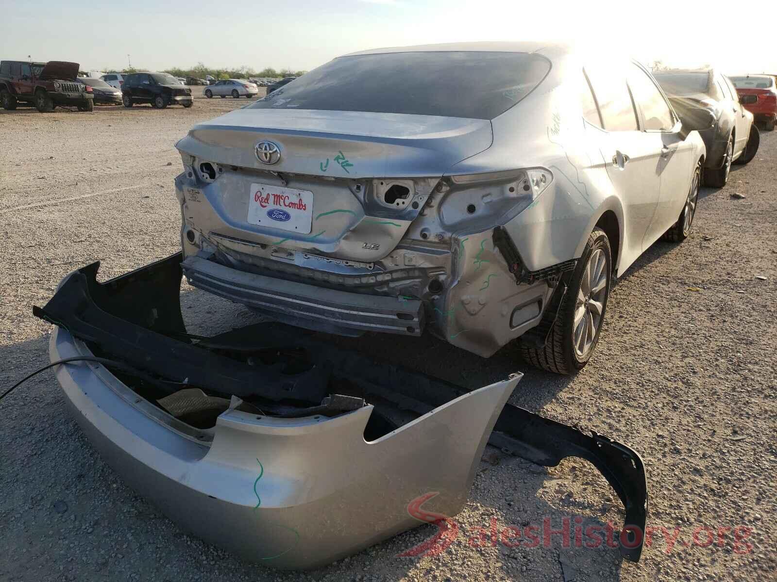 4T1B11HK1JU084627 2018 TOYOTA CAMRY