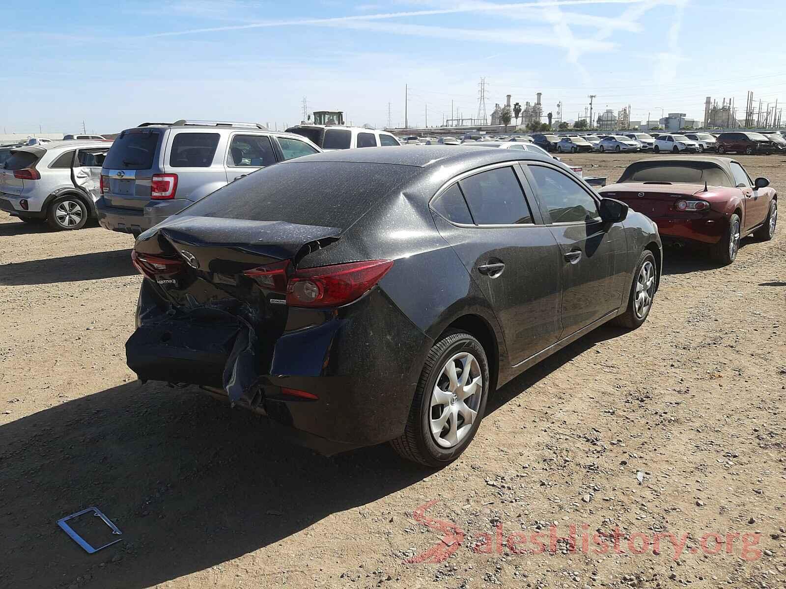 3MZBN1U7XJM167470 2018 MAZDA 3