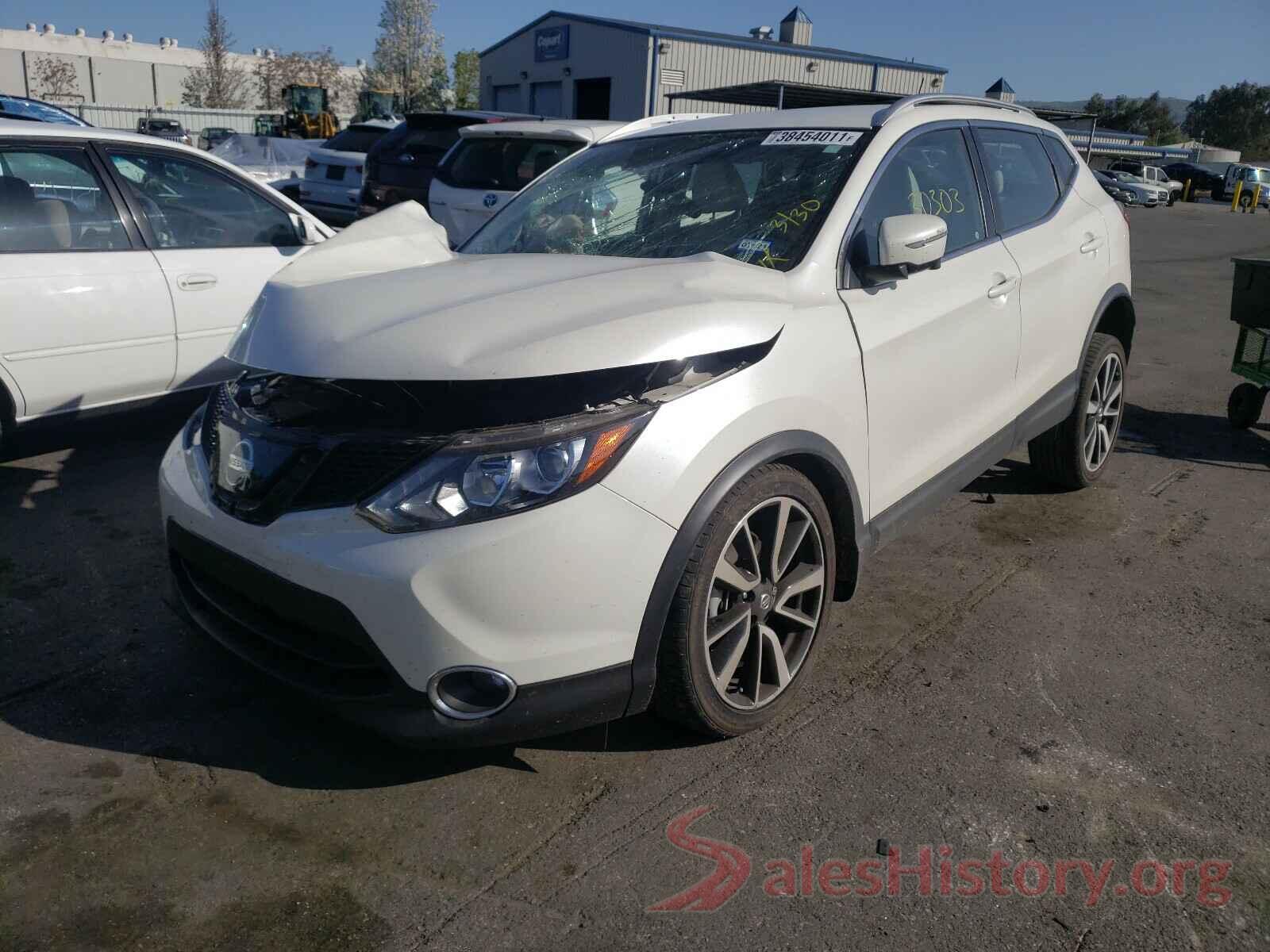 JN1BJ1CP6JW193874 2018 NISSAN ROGUE