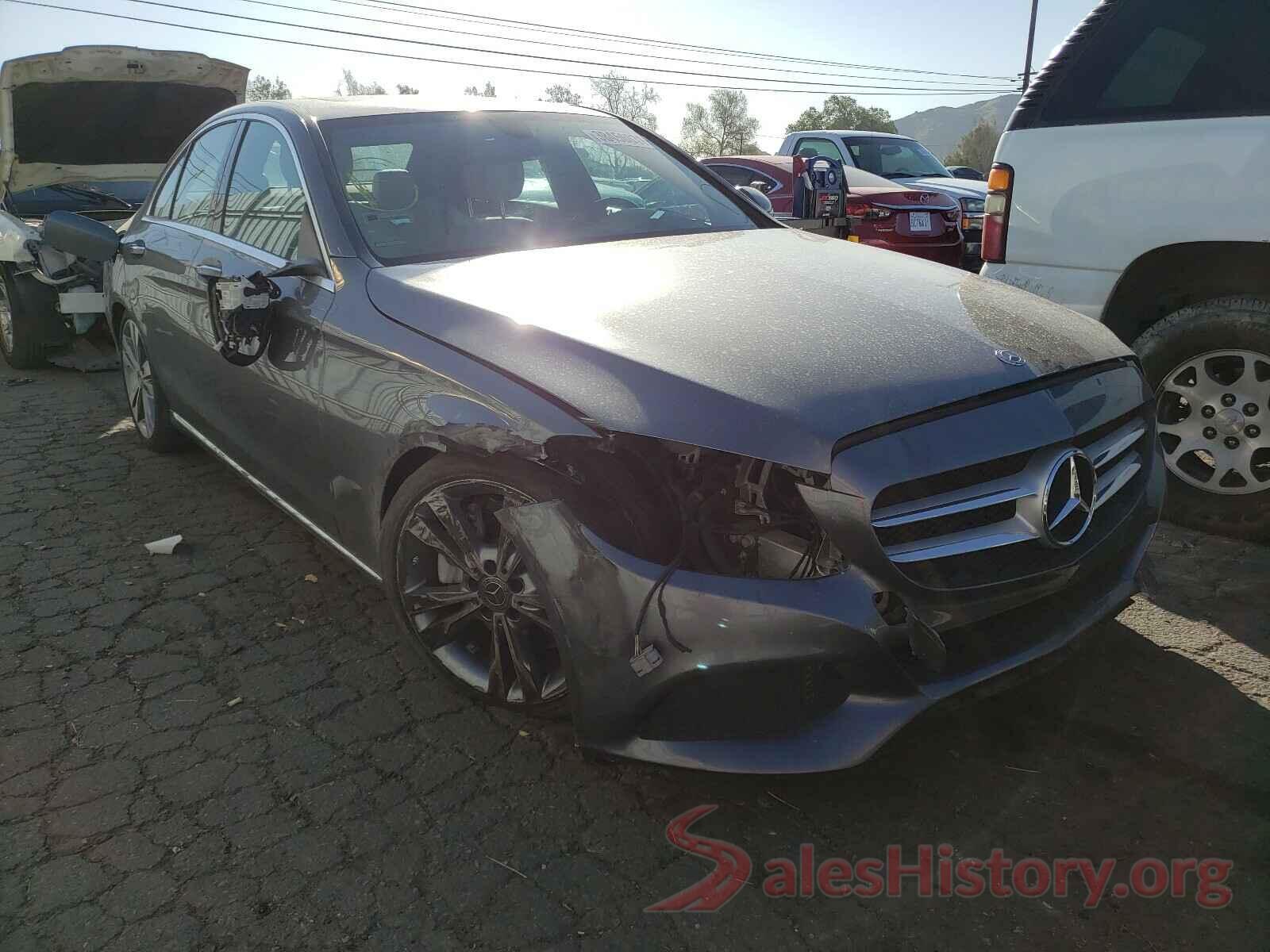 55SWF4JBXJU236463 2018 MERCEDES-BENZ C-CLASS