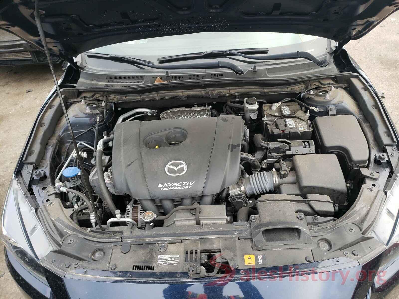 3MZBN1U71JM196694 2018 MAZDA 3