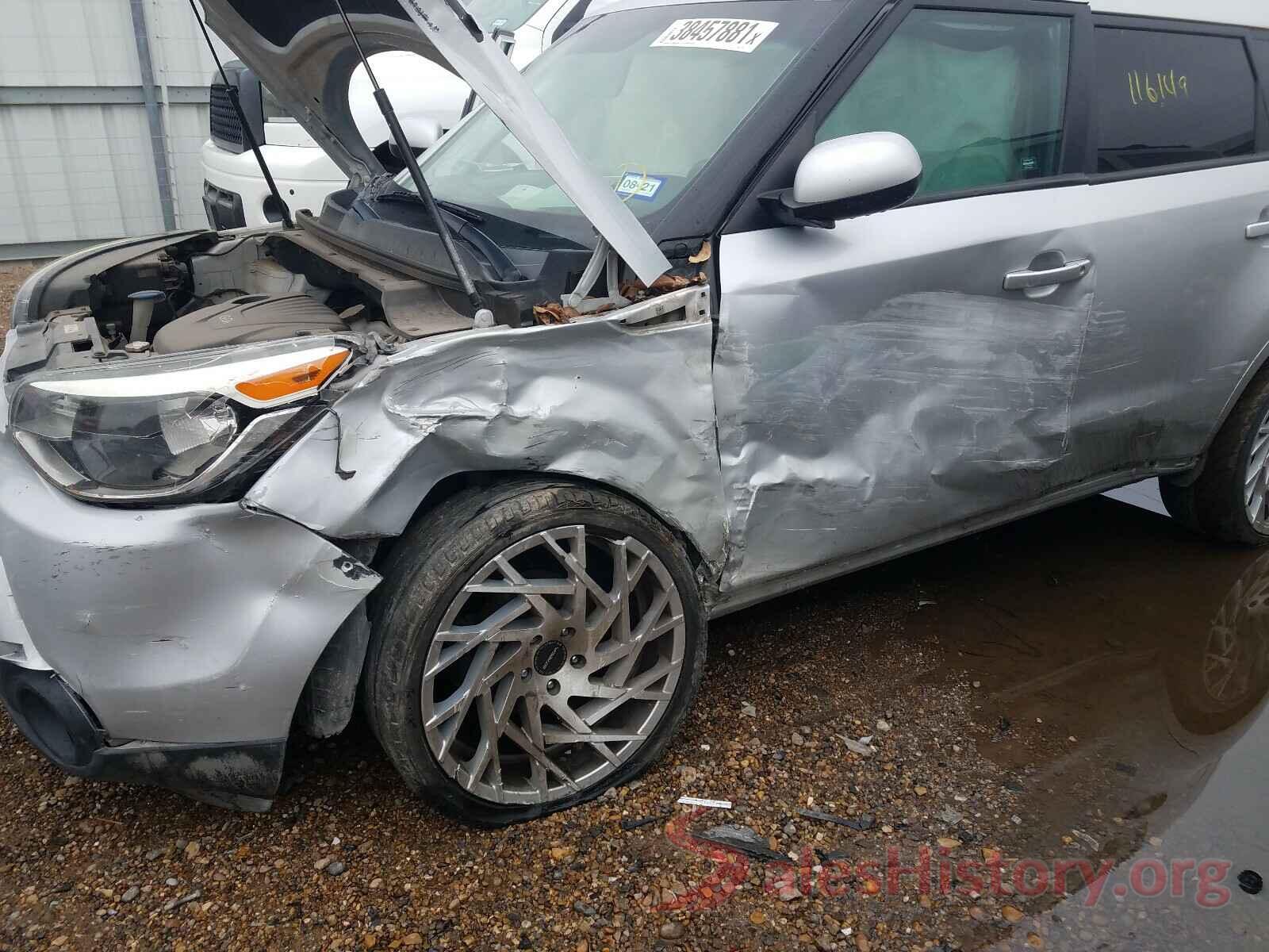 KNDJN2A27G7818473 2016 KIA SOUL