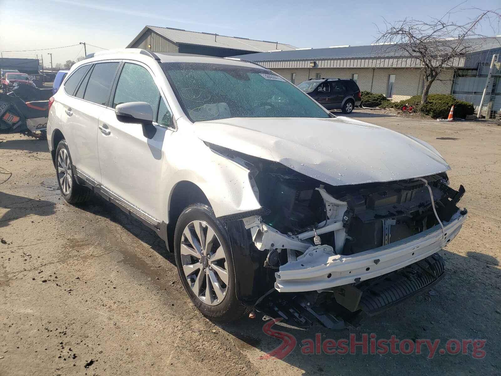 4S4BSETC9J3206449 2018 SUBARU OUTBACK