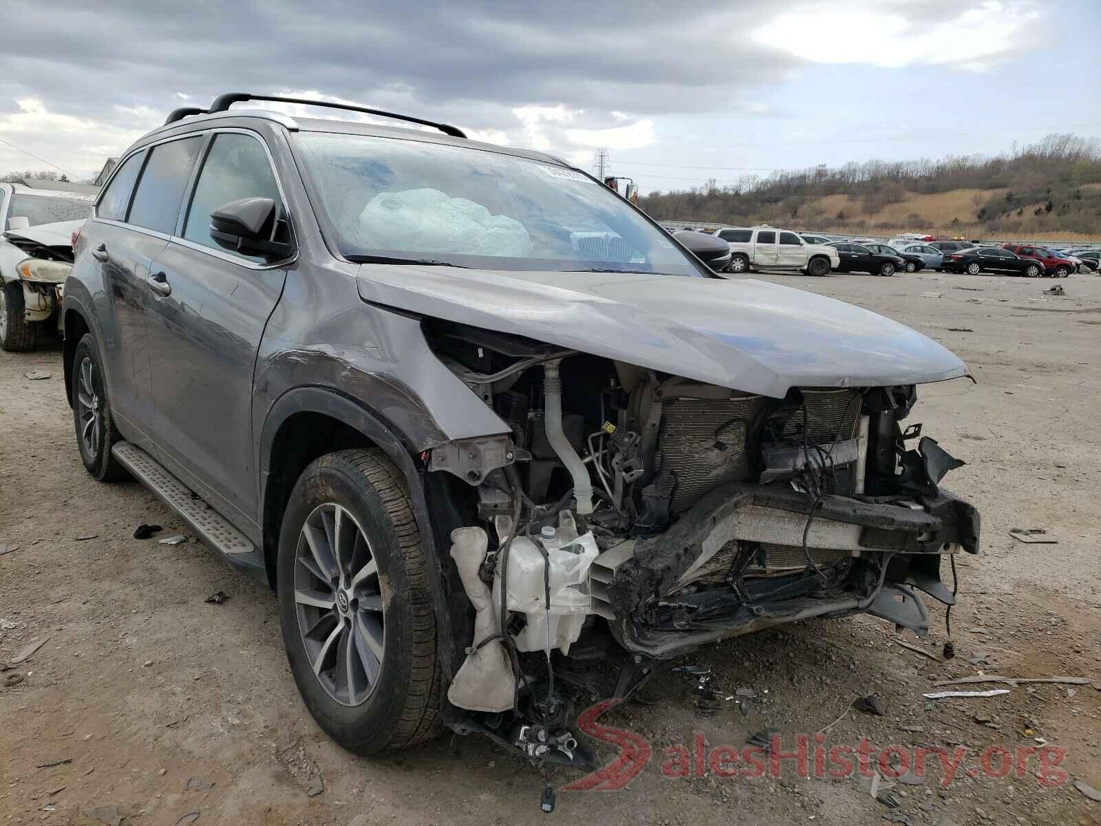 5TDJZRFH3JS536774 2018 TOYOTA HIGHLANDER