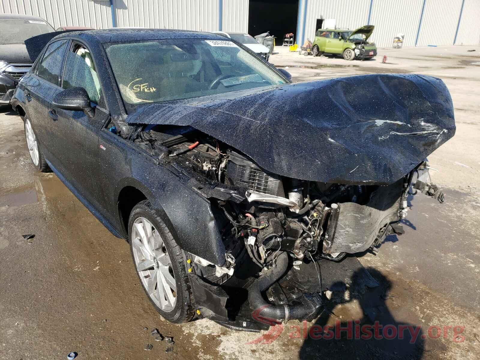 WAUKMAF40JA098968 2018 AUDI A4