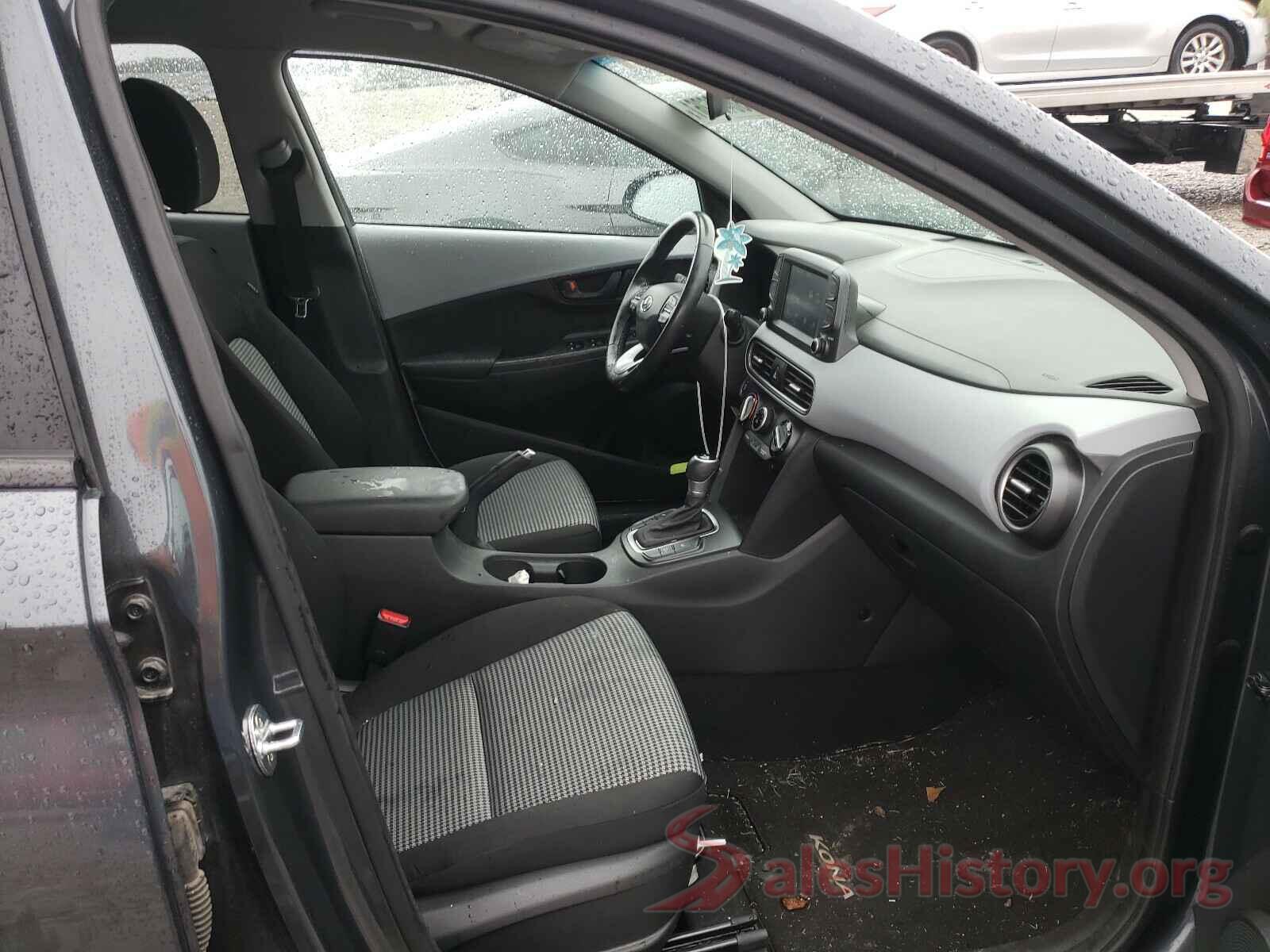 KM8K22AA9JU182812 2018 HYUNDAI KONA