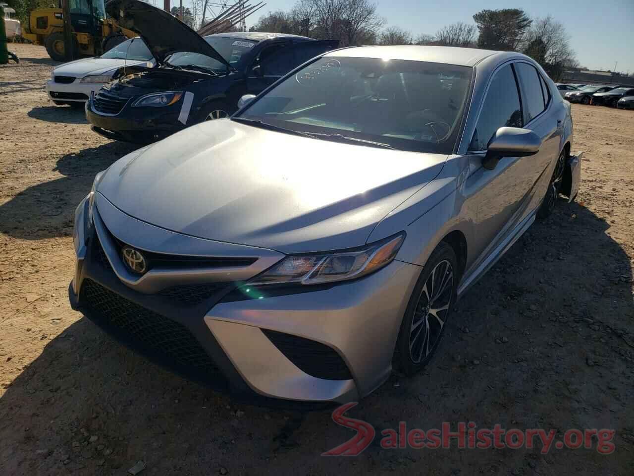 4T1B11HK6JU097180 2018 TOYOTA CAMRY